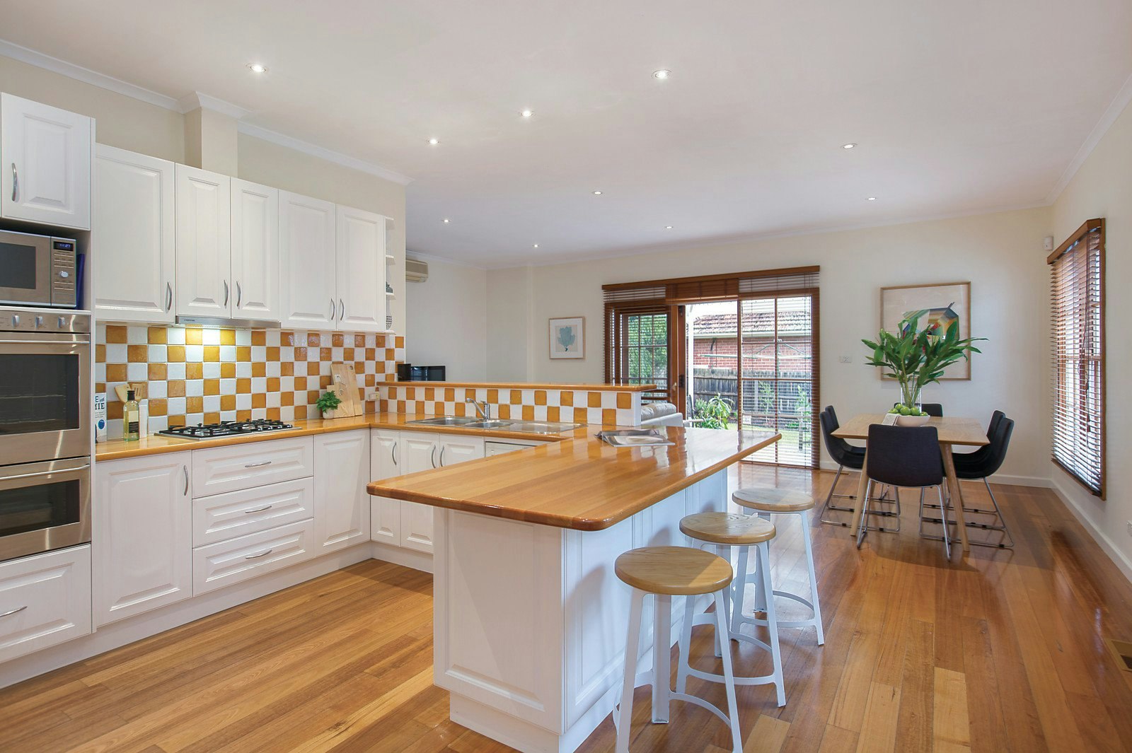 18 Watson Street, Glen Iris, VIC