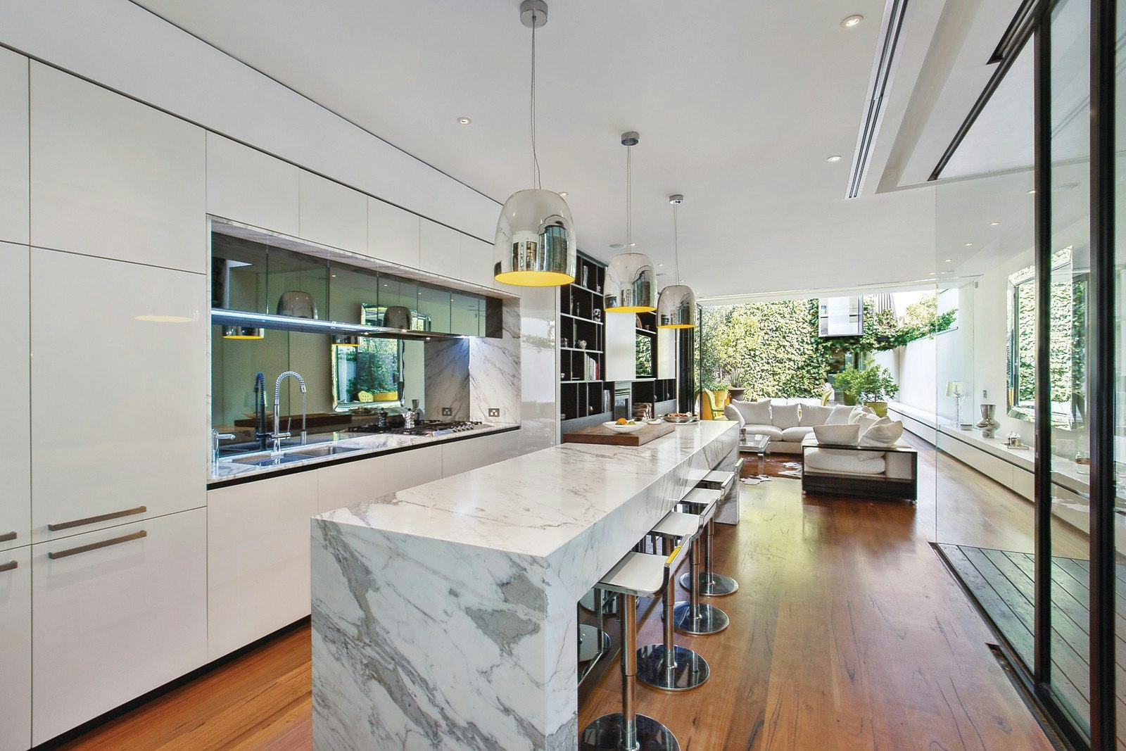 49 Mary Street, St Kilda West, VIC