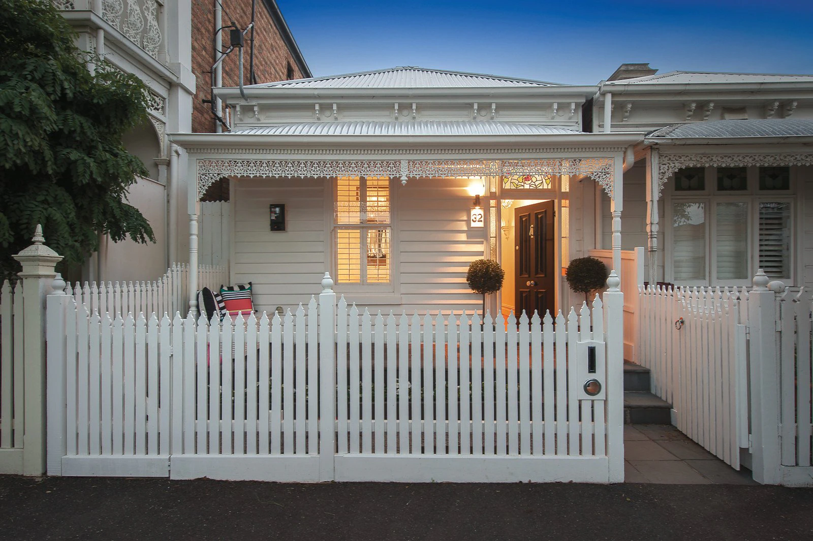 32 Young Street, Albert Park, VIC