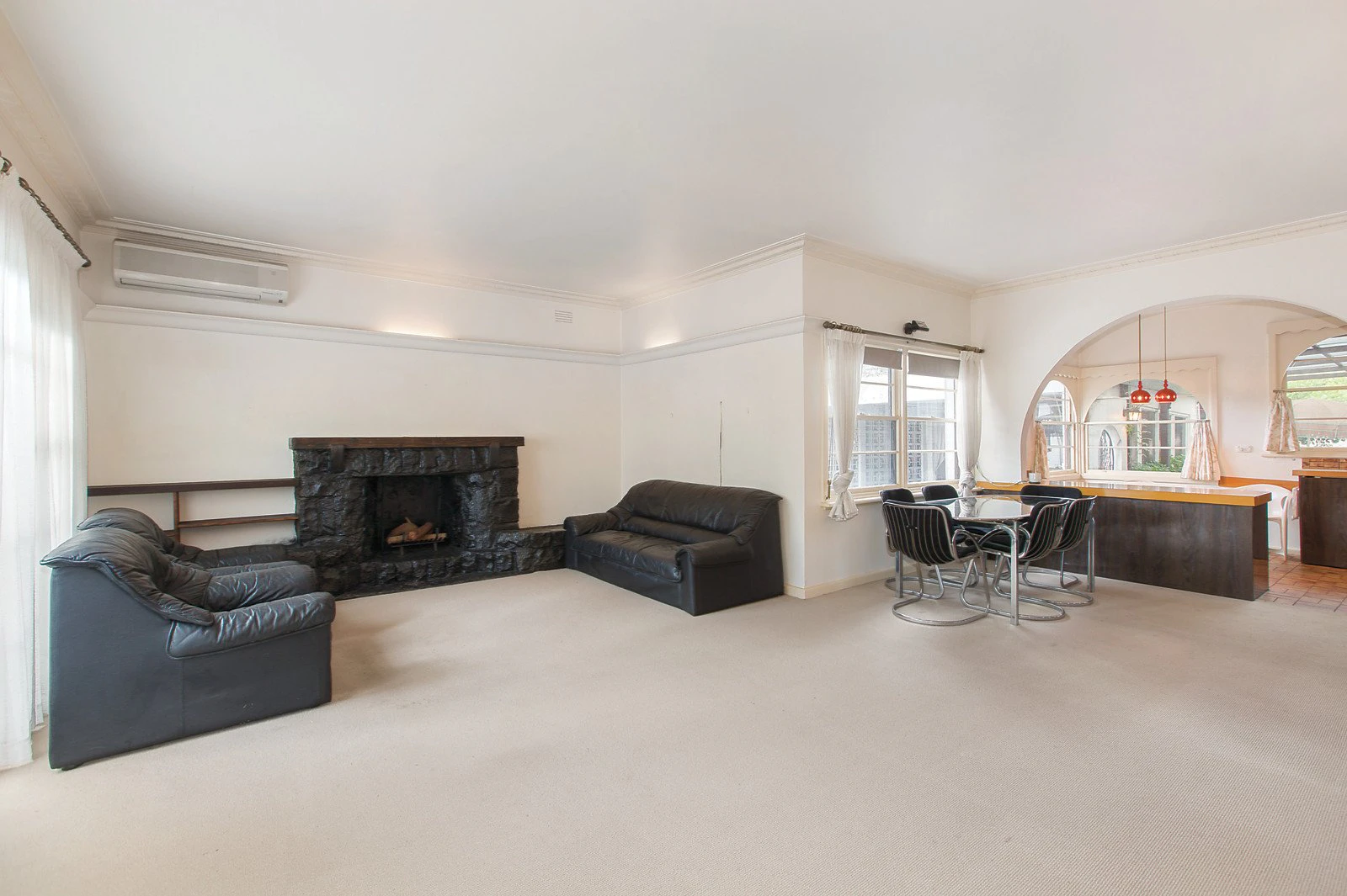 2 Leopold Street, Burwood, VIC