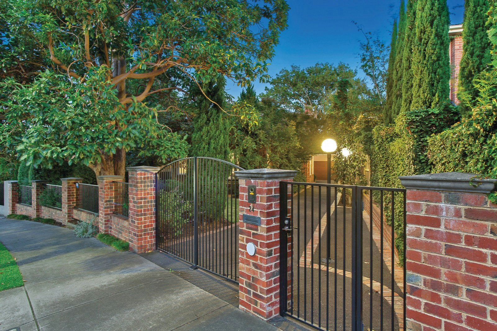 24 Marshall Avenue, Kew, VIC