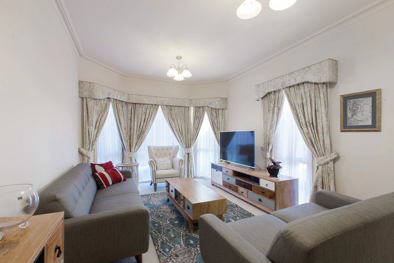 2/6 Glencairn Avenue, Camberwell, VIC