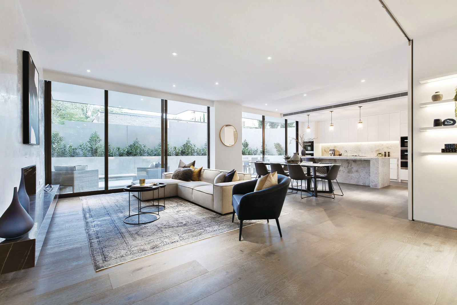 1/14A Woorigoleen Road, Toorak, VIC