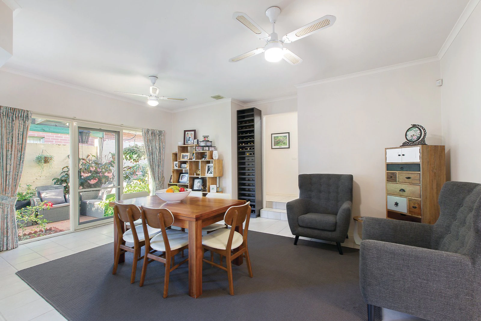 2/6 Glencairn Avenue, Camberwell, VIC