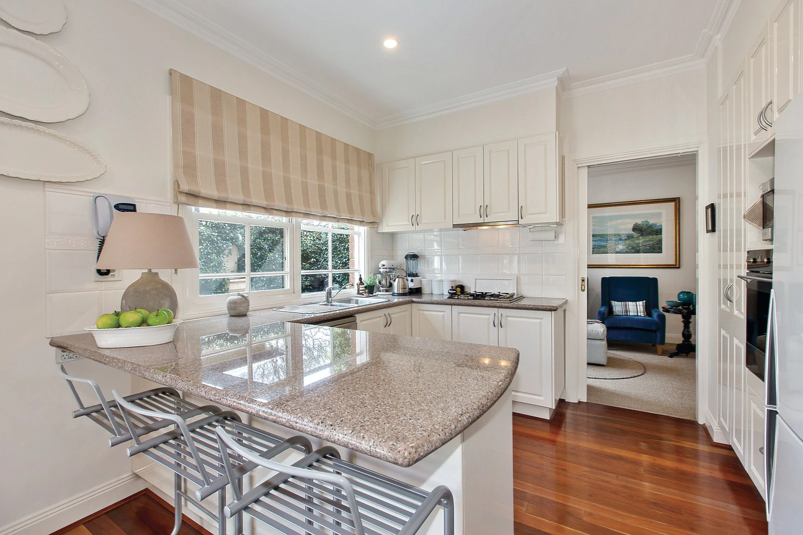 2/45 Kent Road, Surrey Hills, VIC