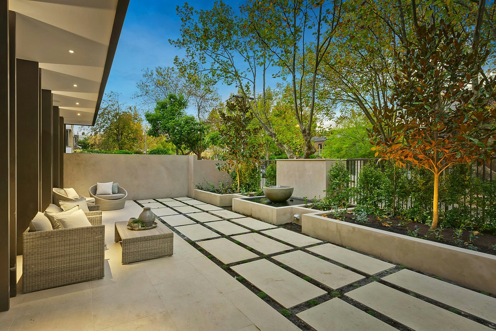 1/14A Woorigoleen Road, Toorak, VIC