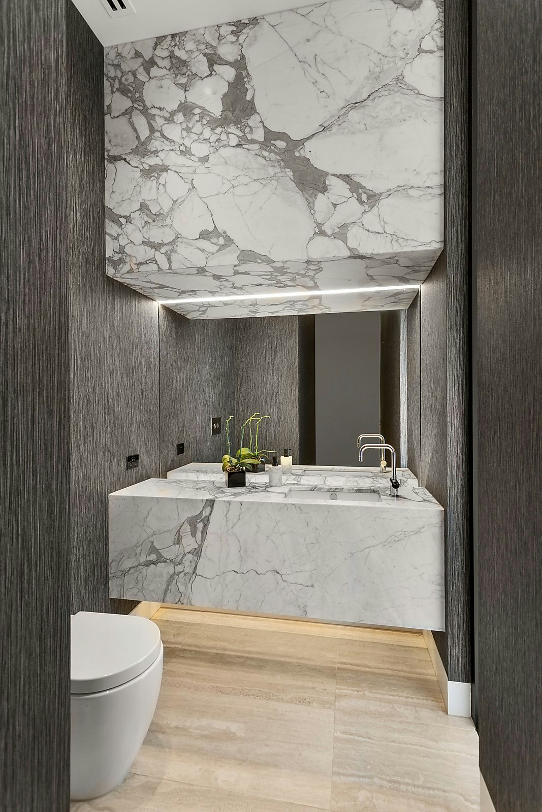 4 Cloverdale Avenue, Toorak, VIC