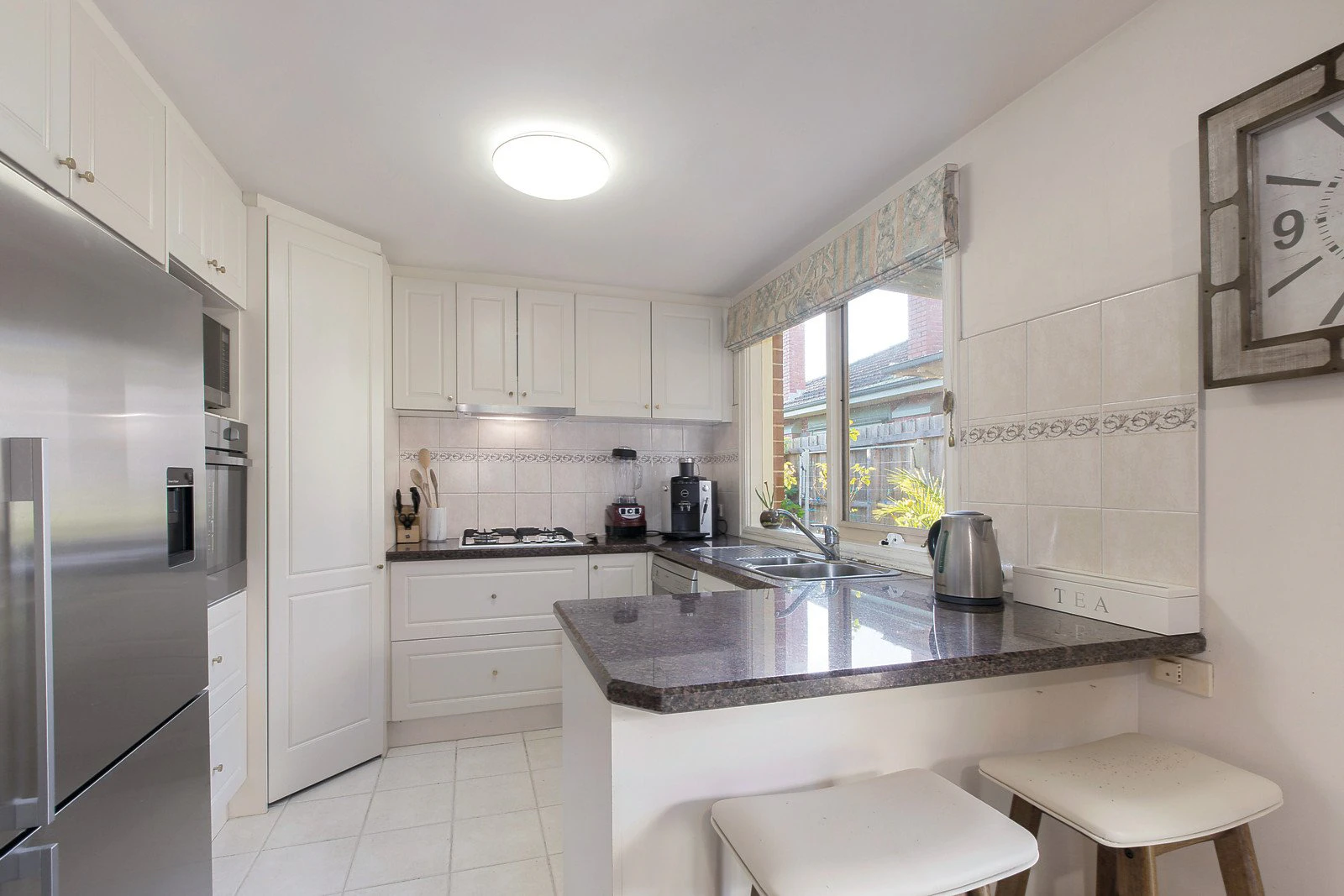 2/6 Glencairn Avenue, Camberwell, VIC