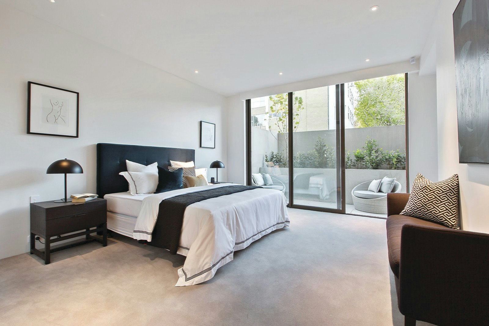 1/14A Woorigoleen Road, Toorak, VIC