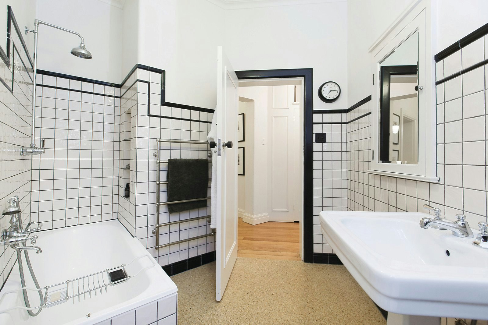 1/15 Cowderoy Street, St Kilda West, VIC