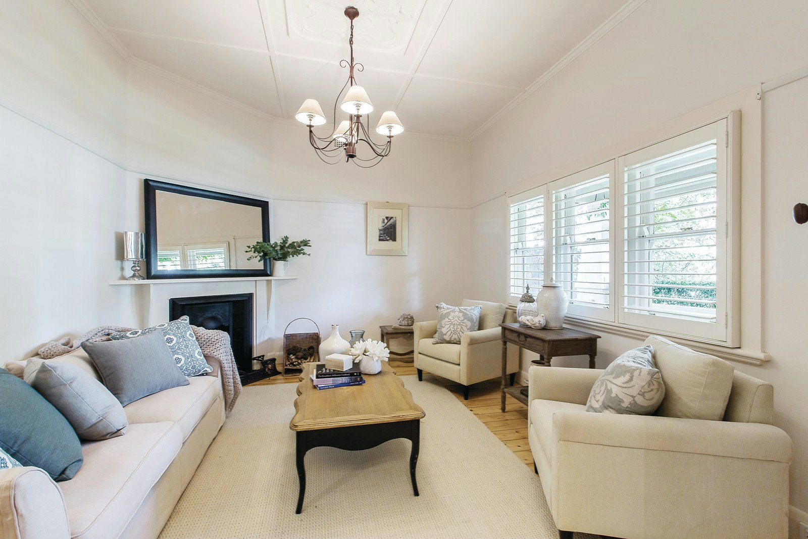 34 Irymple Avenue, Kew East, VIC