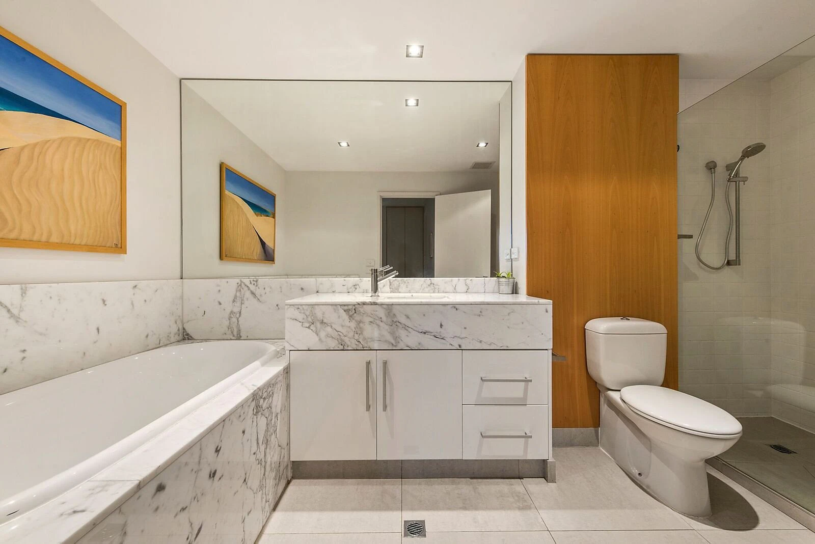 502/348 Beaconsfield Parade, St Kilda West, VIC