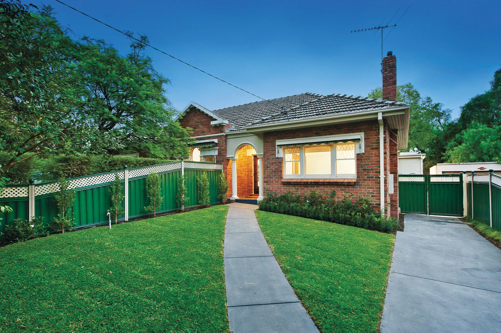 4 Remon Avenue, Camberwell, VIC