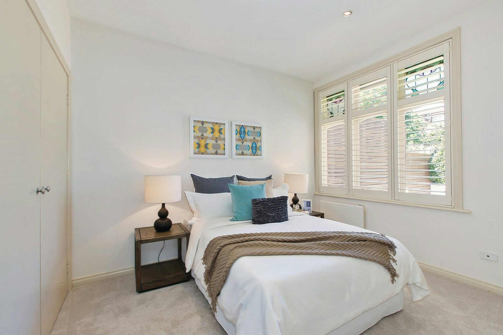 87 Westbury Street, St Kilda East, VIC