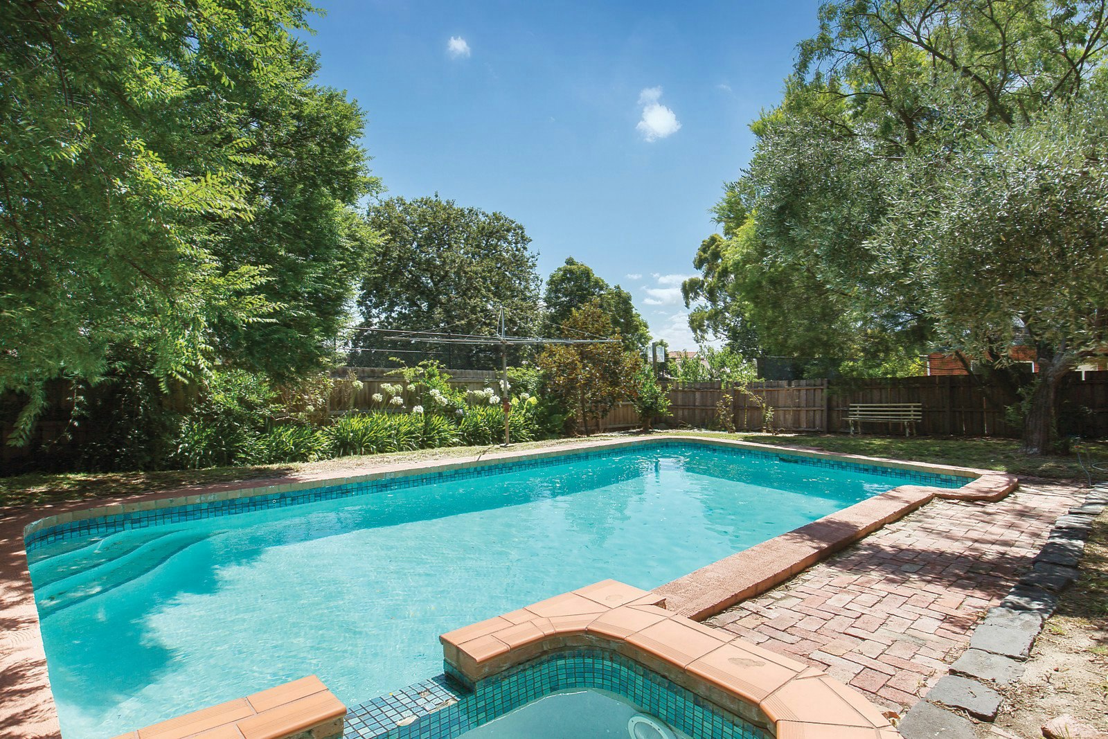 30 Yeovil Road, Glen Iris, VIC