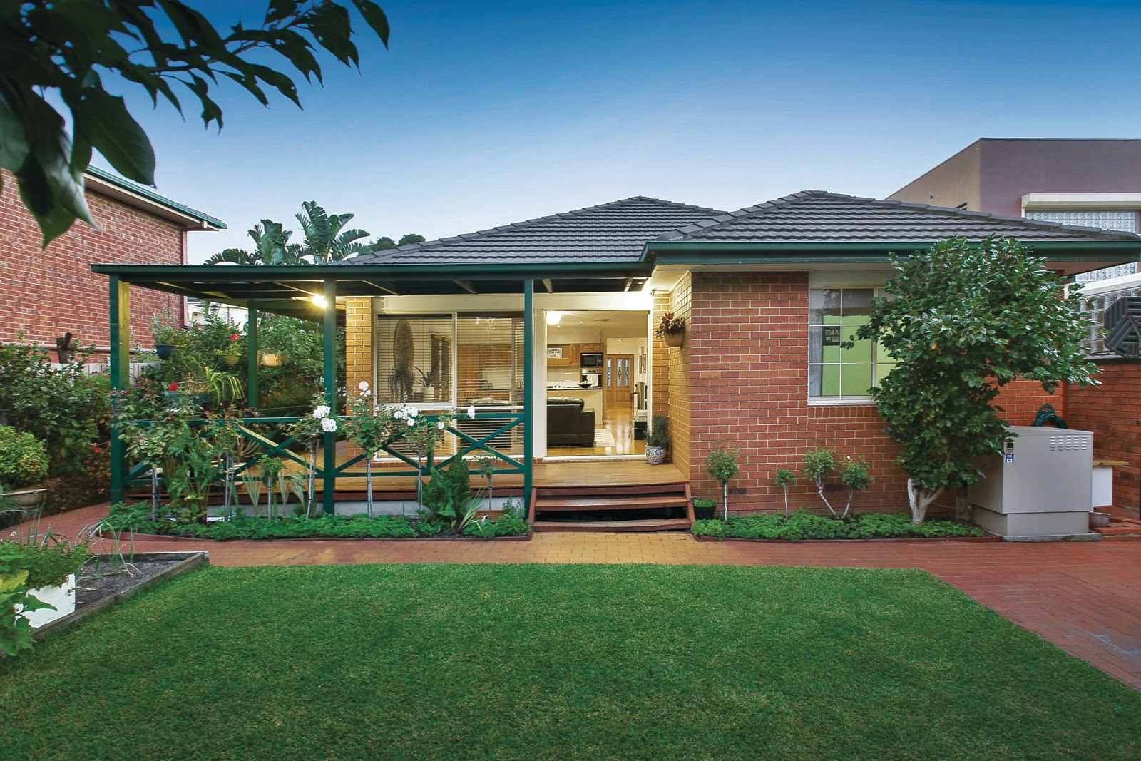 3 Wattlebird Court, Burwood, VIC