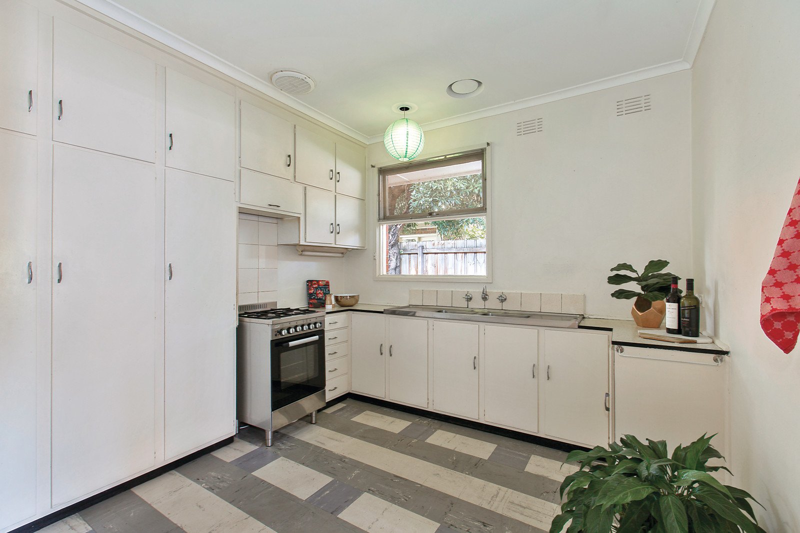 4/14 Brickwood Street, Brighton - Thumbnail 4