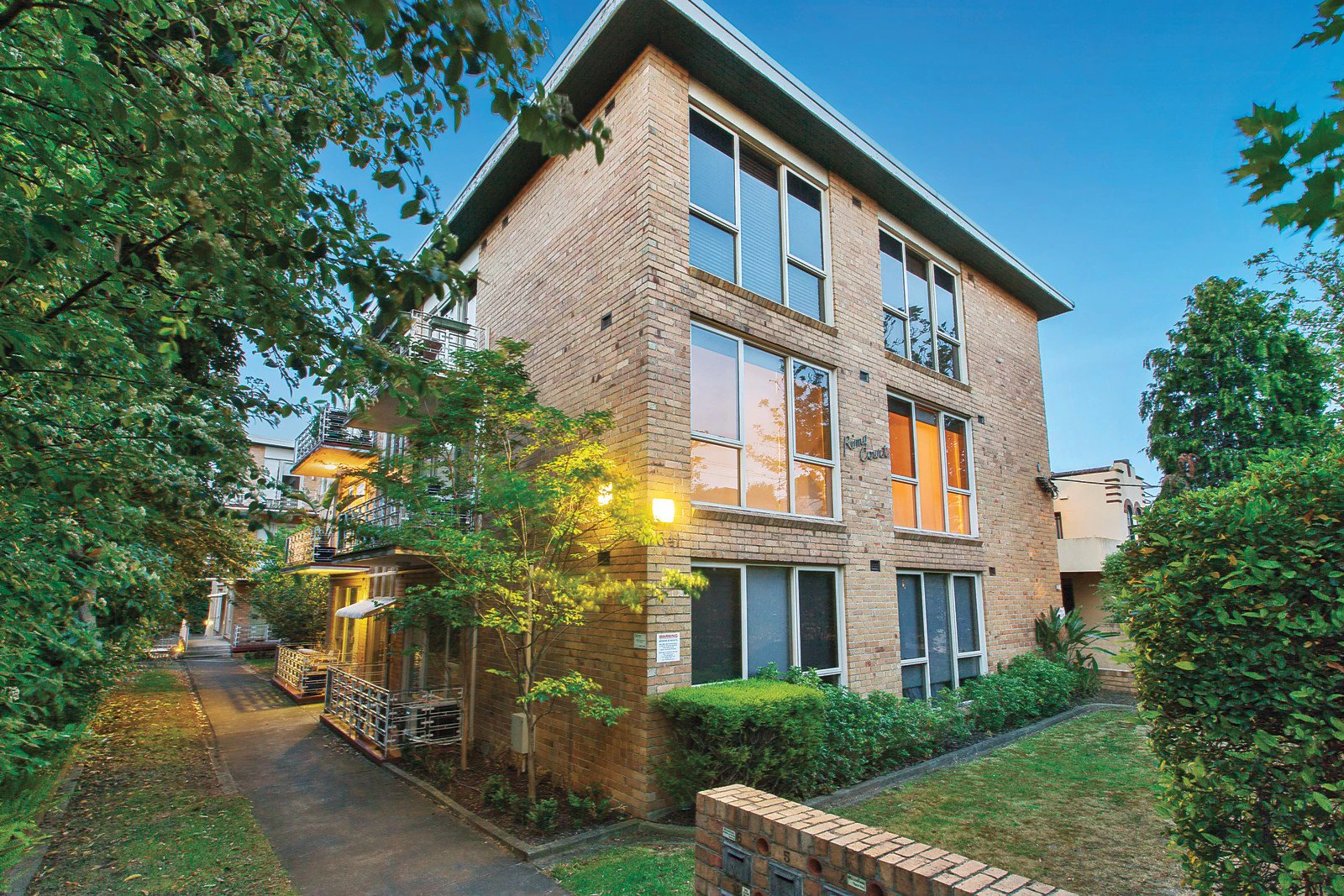 4/641 Malvern Road, Toorak, VIC