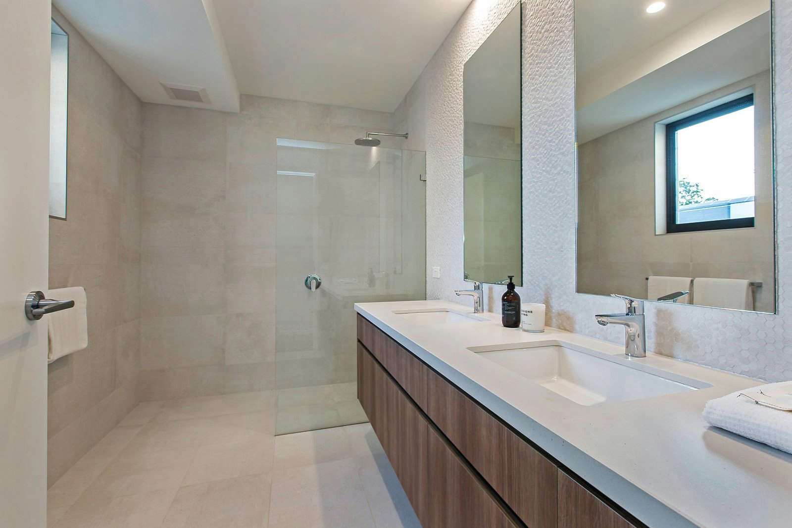 18 Silver Street, Malvern, VIC