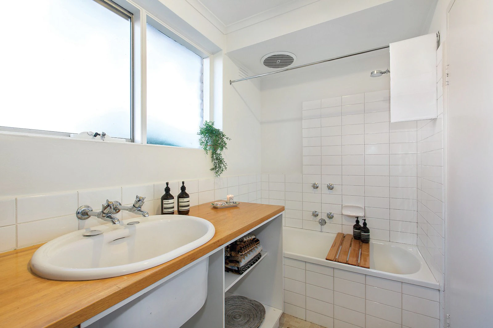 6/10 Wrexham Road, Windsor, VIC