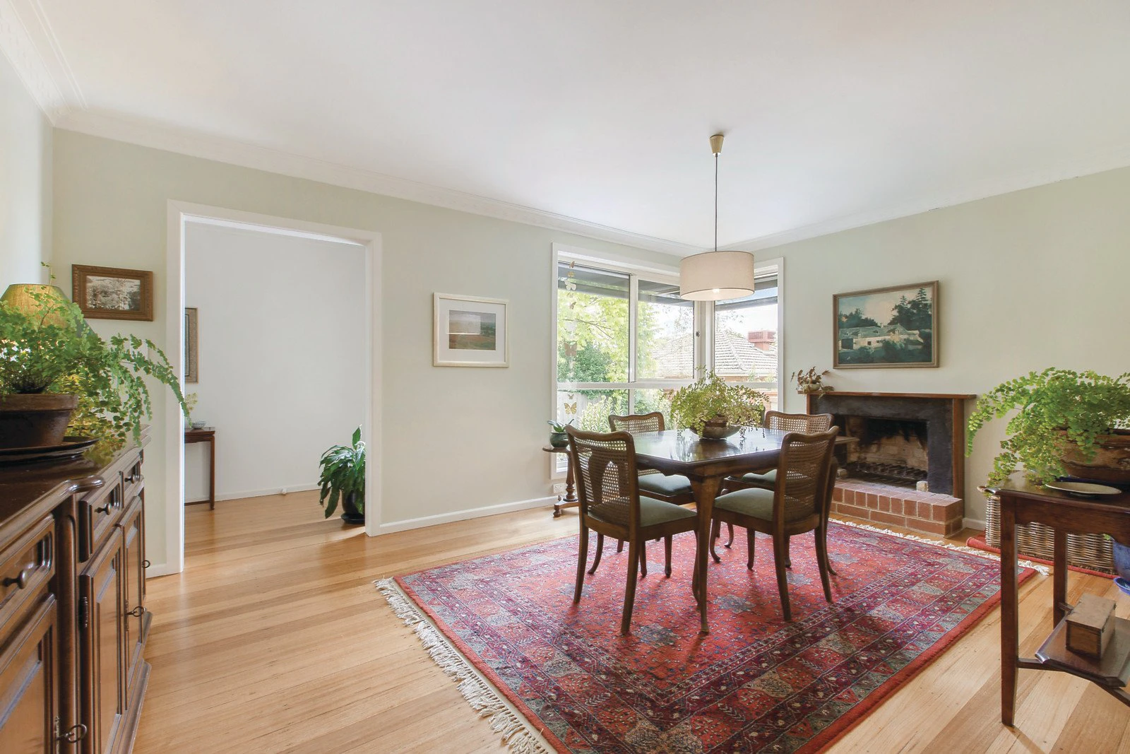 28B Birdwood Street, Box Hill South, VIC