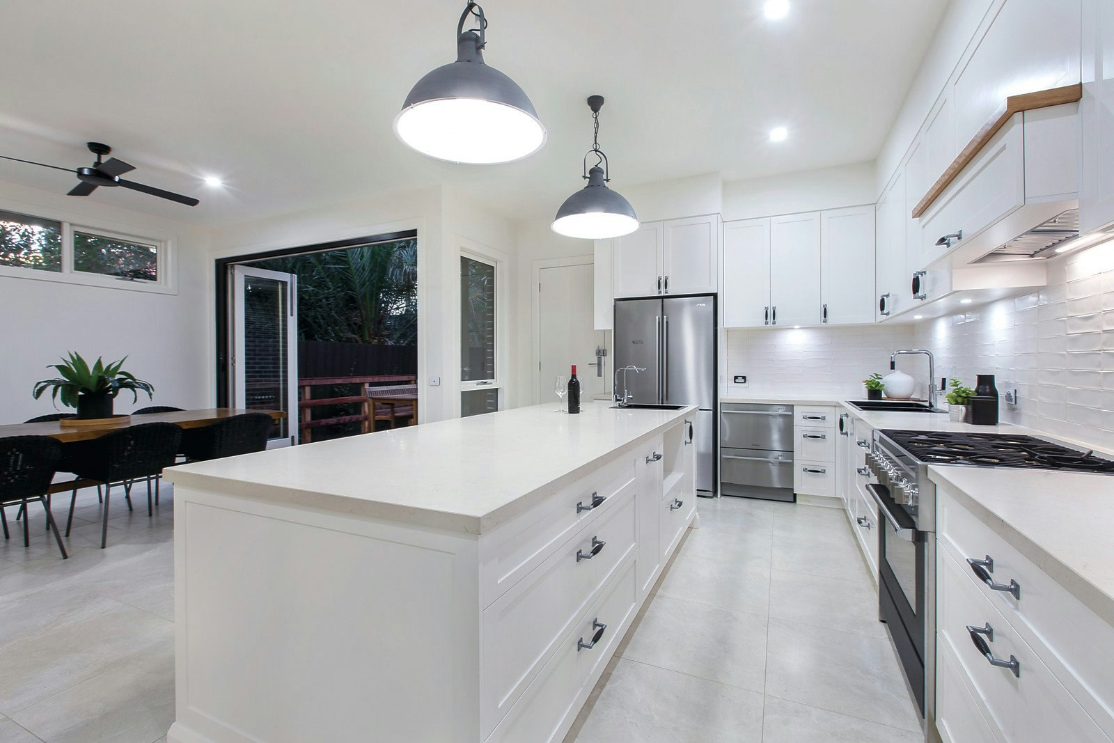 1A Malvern Road, Mont Albert, VIC