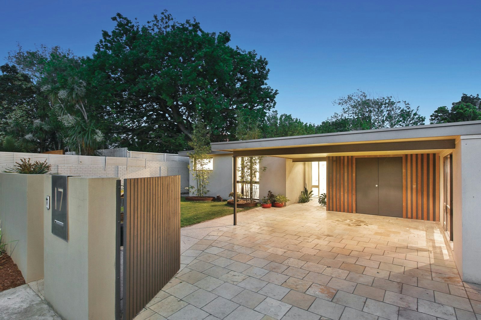 17 McCallum Street, Brighton, VIC