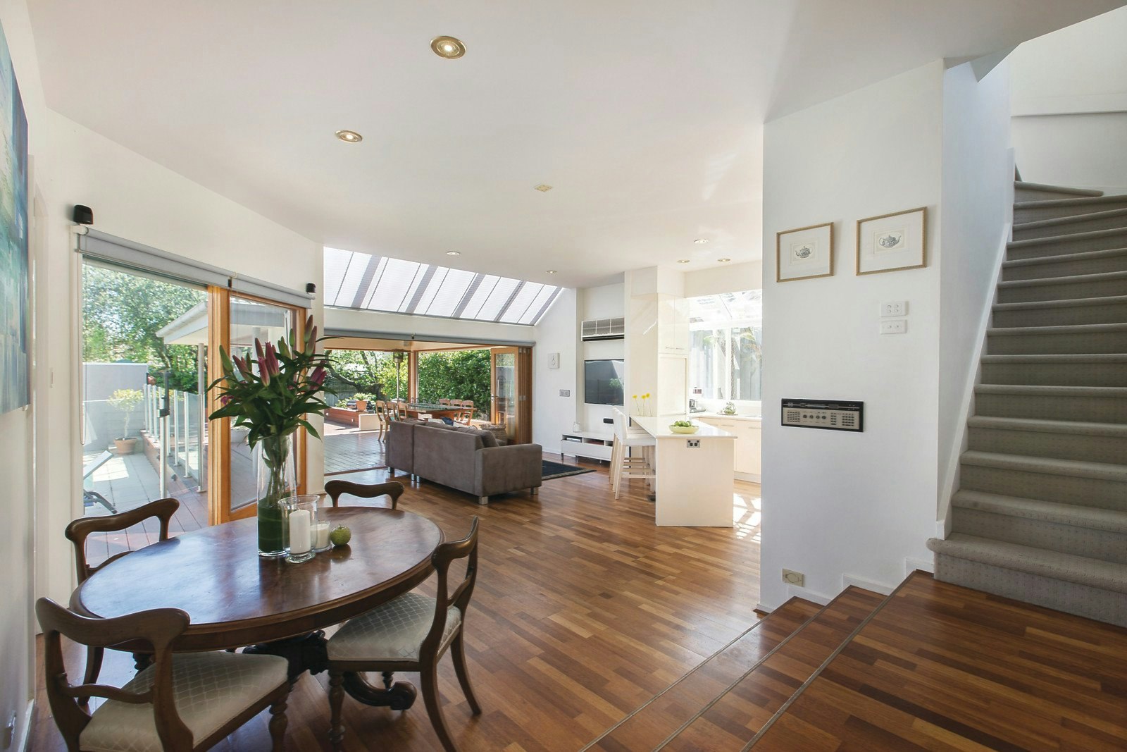 6 Bourne Road, Glen Iris, VIC