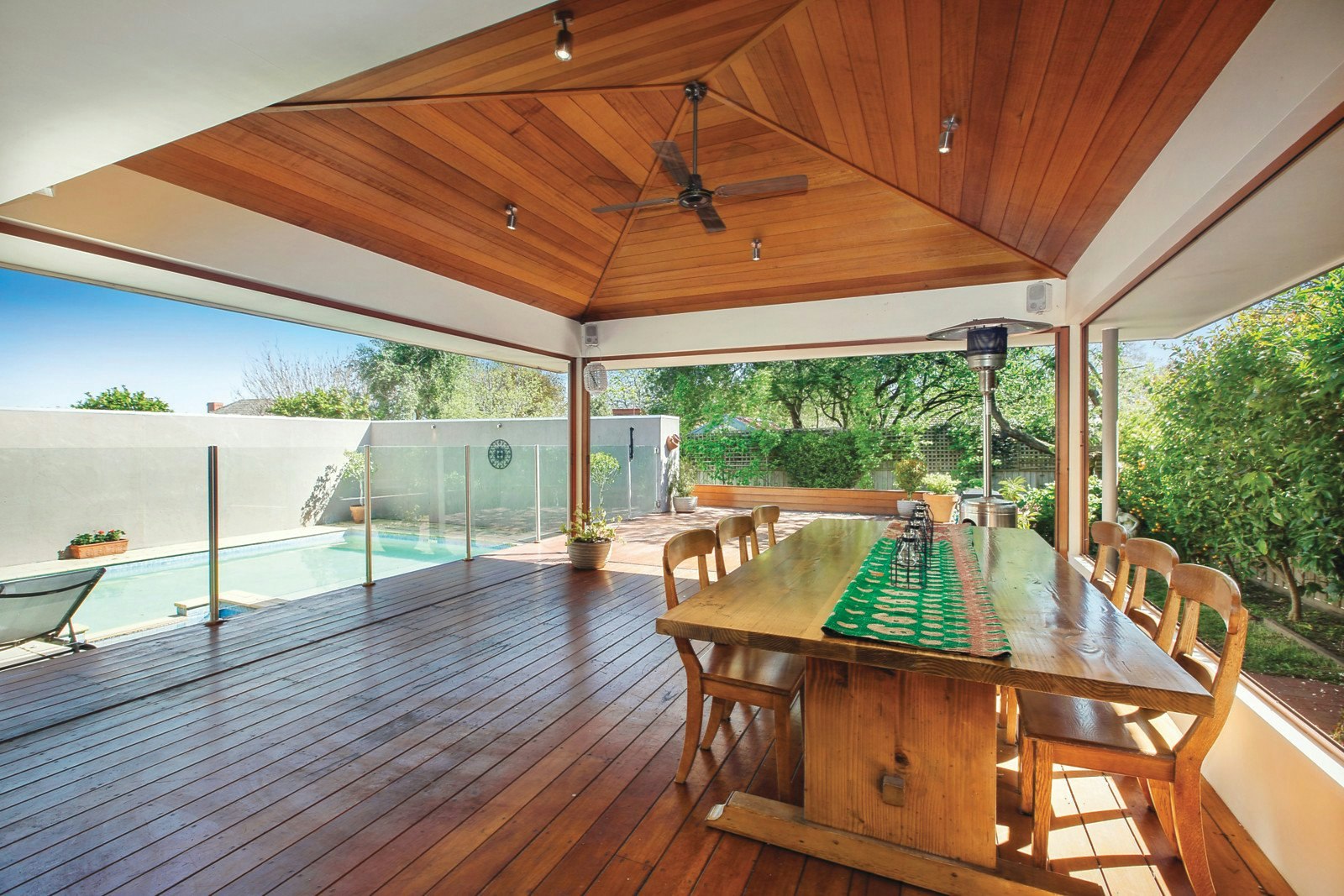 6 Bourne Road, Glen Iris, VIC