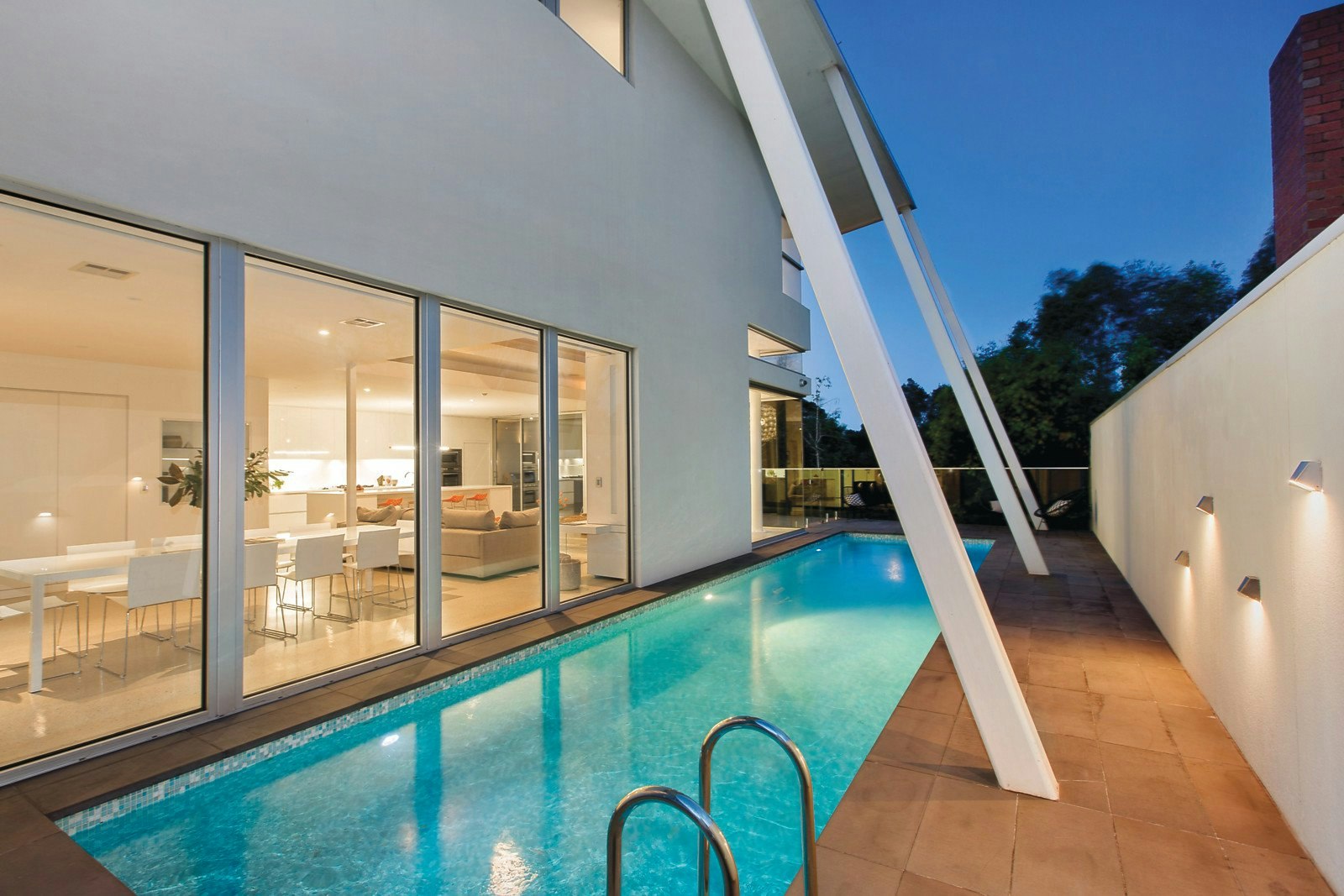 23 Flowerdale Road, Glen Iris, VIC