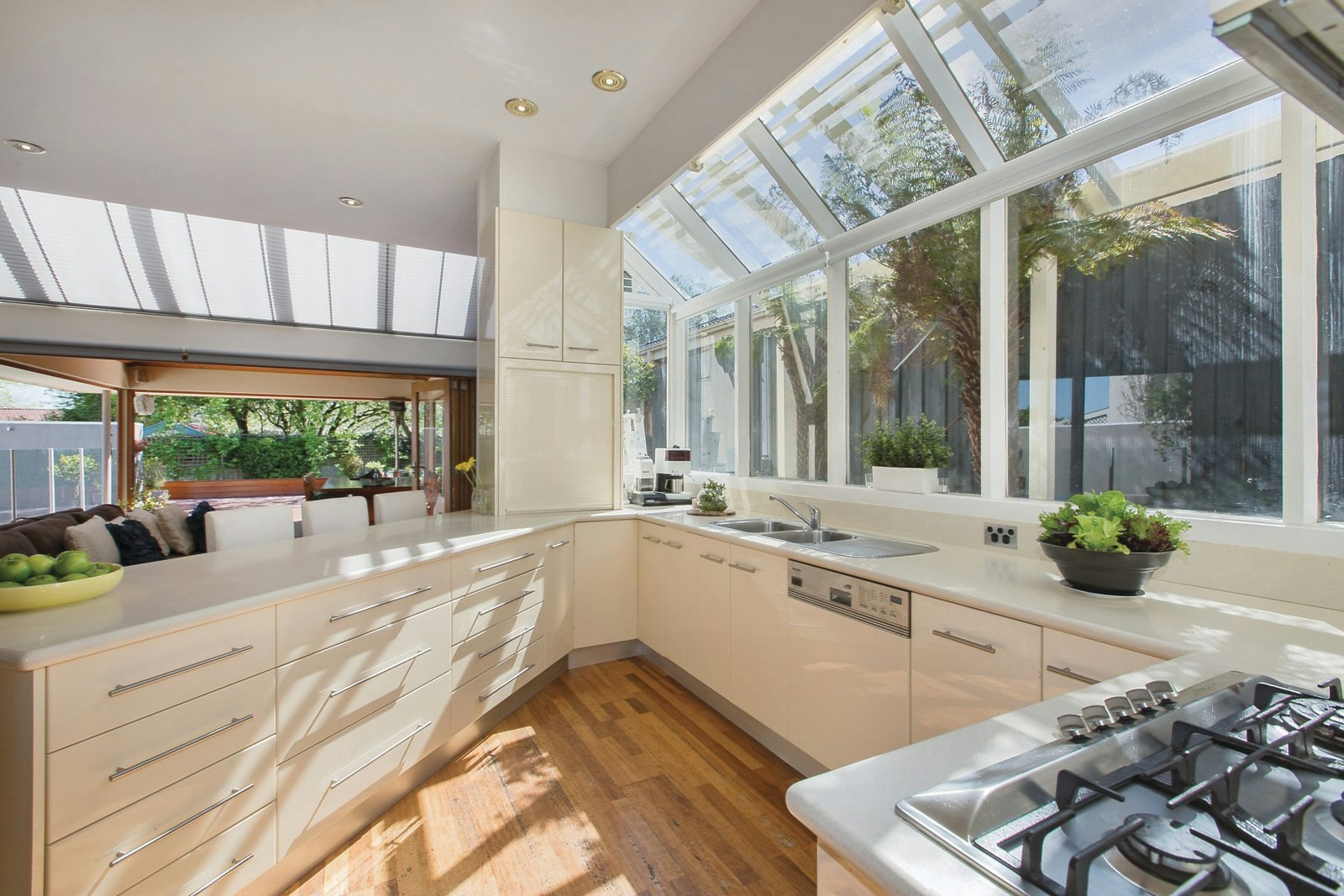 6 Bourne Road, Glen Iris, VIC