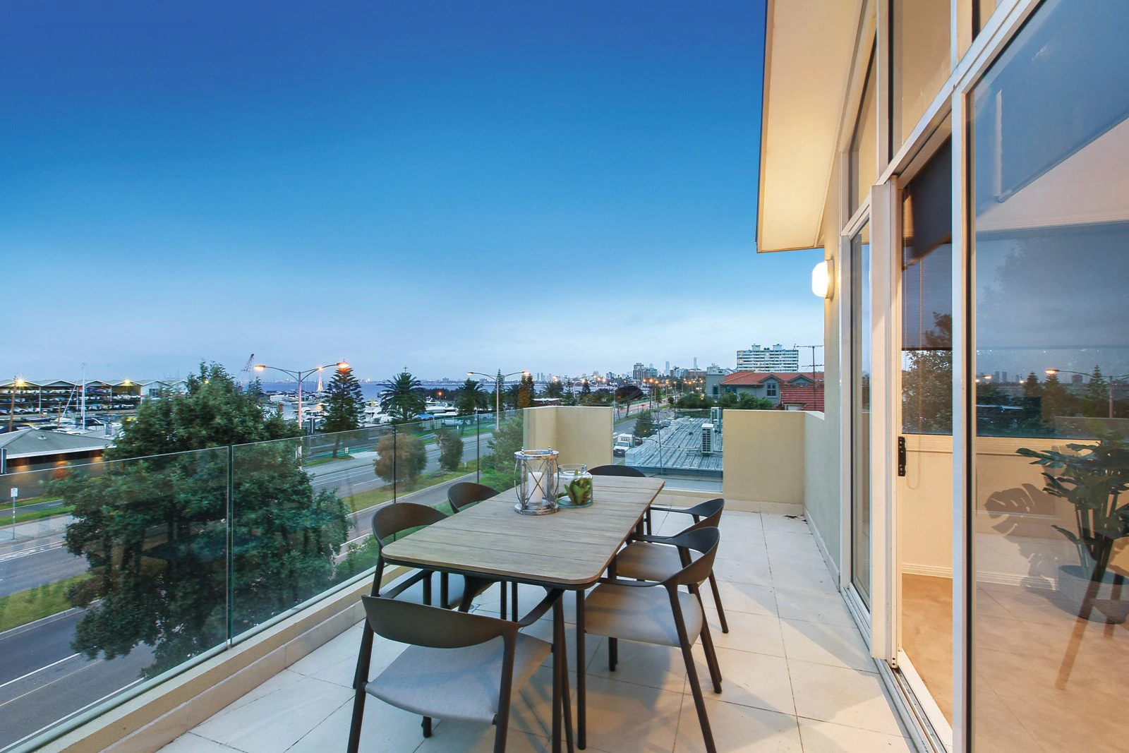 14/45 Marine Parade, St Kilda, VIC