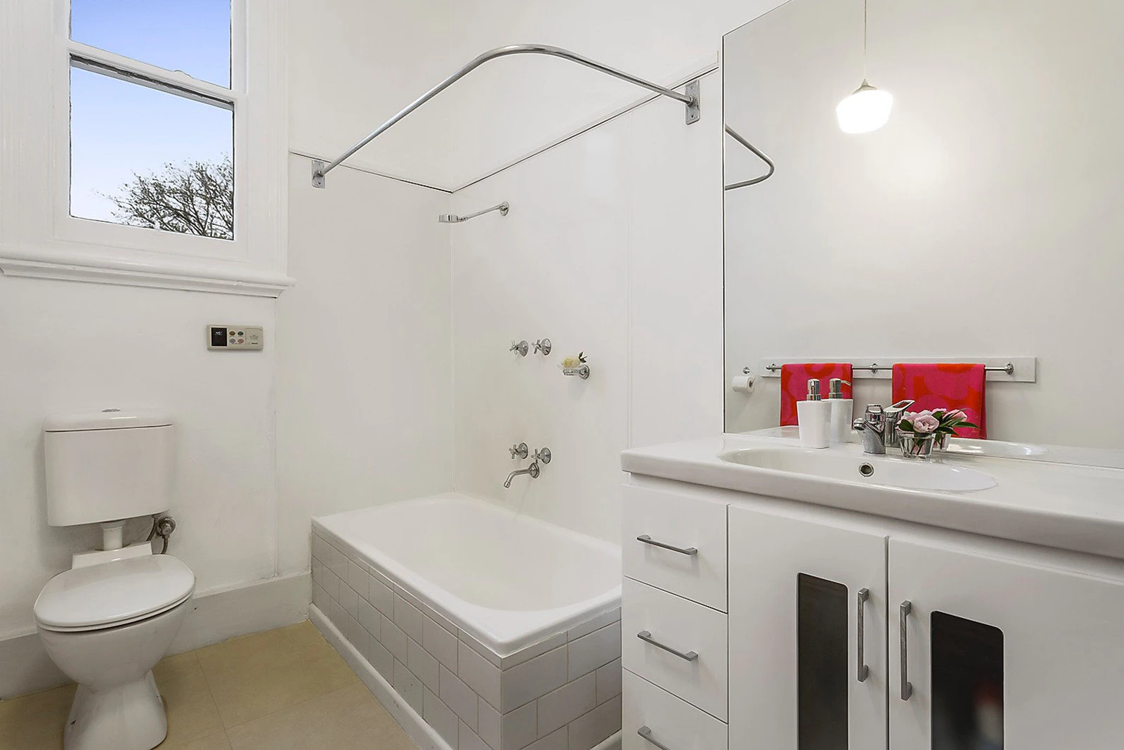 62 Wellington Street, Flemington, VIC
