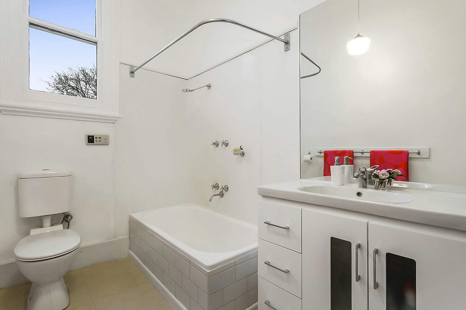 62 Wellington Street, Flemington, VIC