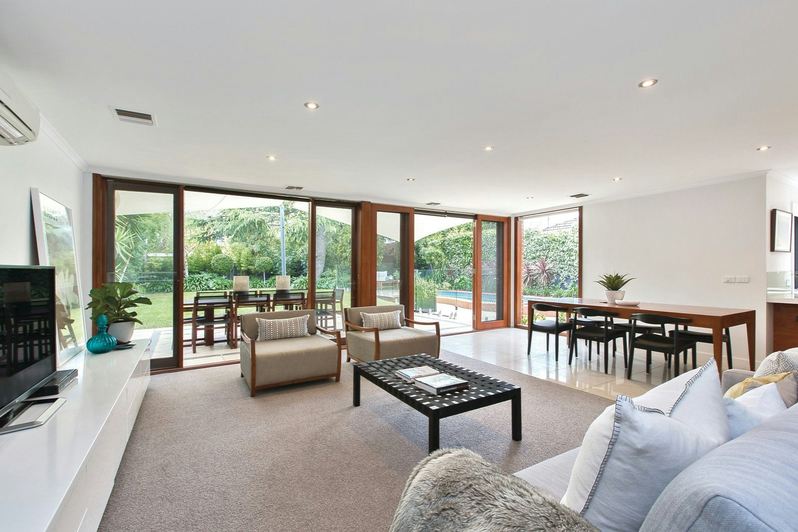 27 Arnold Road, Brighton East, VIC