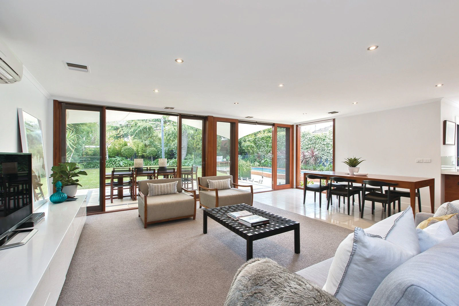 27 Arnold Road, Brighton East, VIC