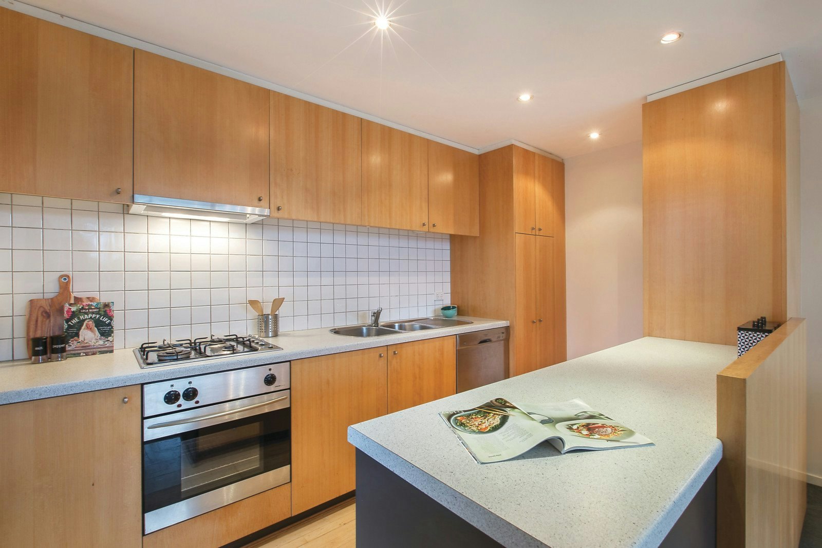 63/1 Domville Avenue, Hawthorn, VIC