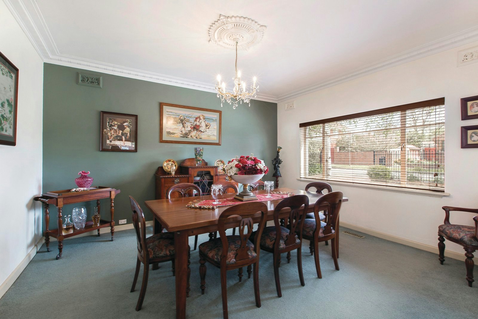 2 Bruce Street, Malvern East, VIC