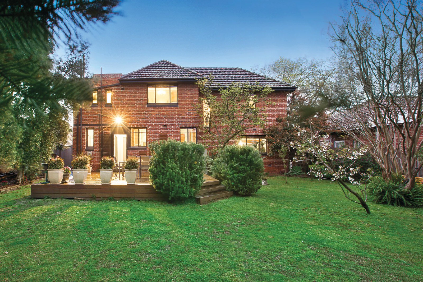 2 Bruce Street, Malvern East, VIC