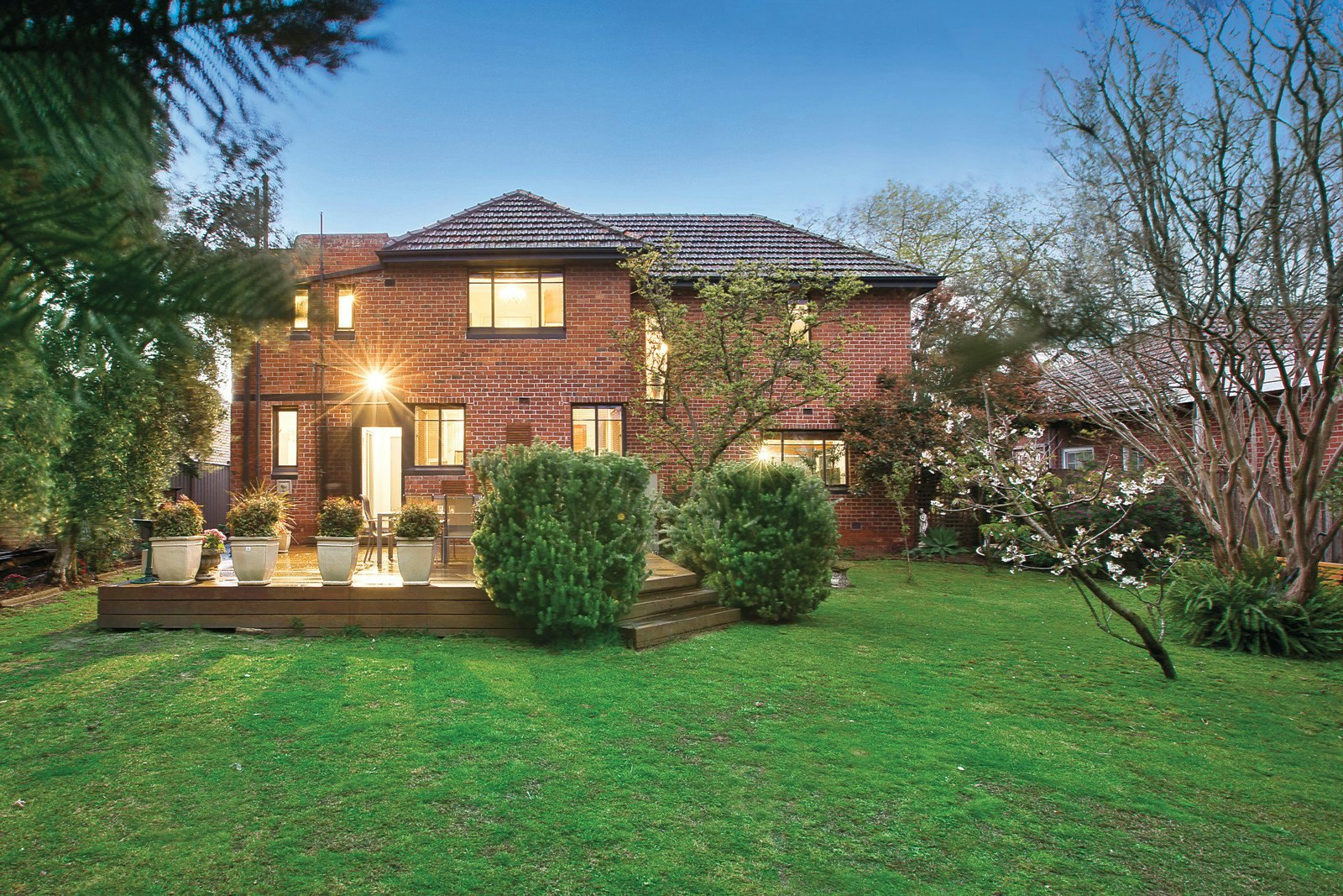 2 Bruce Street, Malvern East, VIC