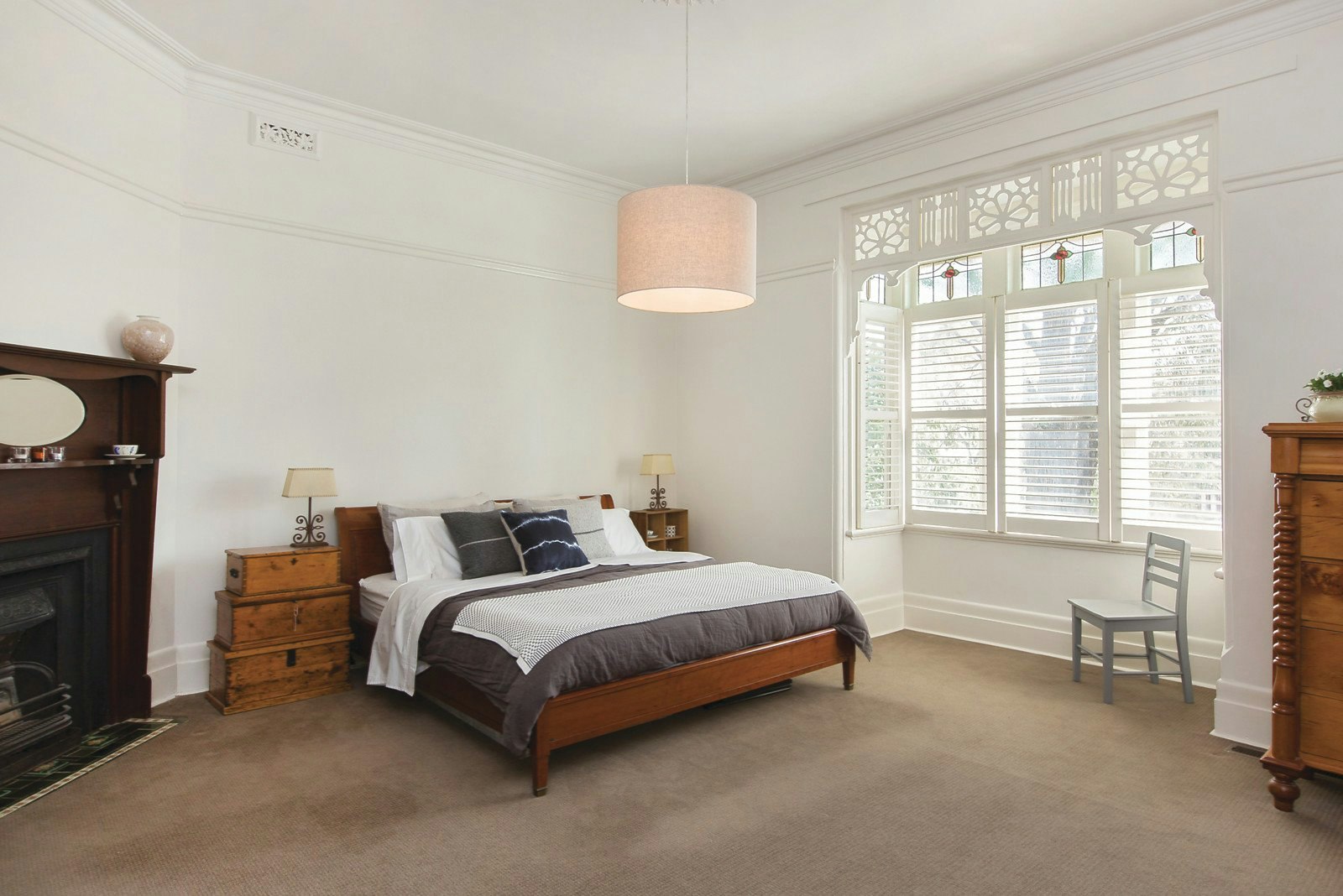 16 Margaret Street, Canterbury, VIC