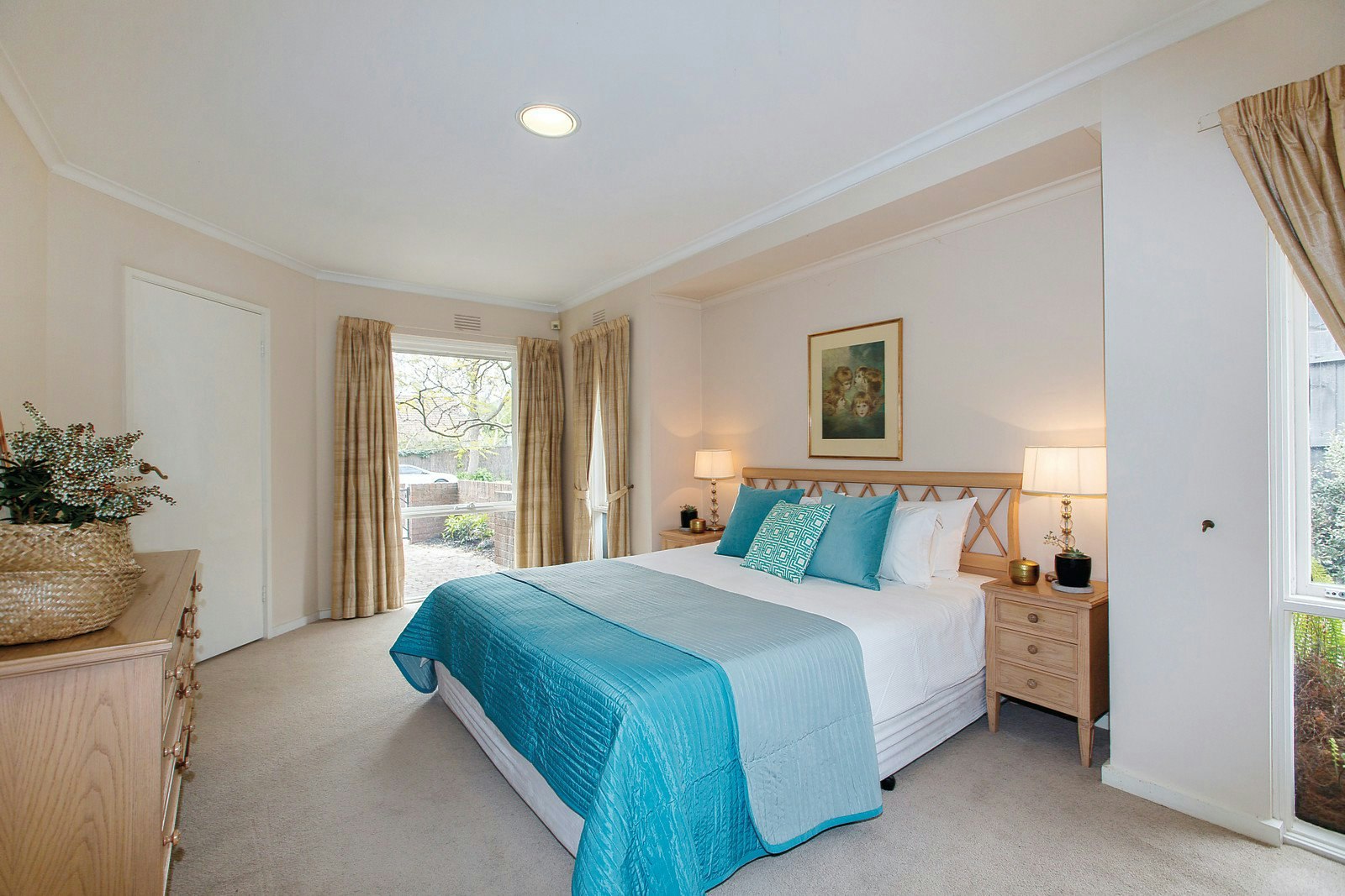 52a Leura Grove, Hawthorn East, VIC