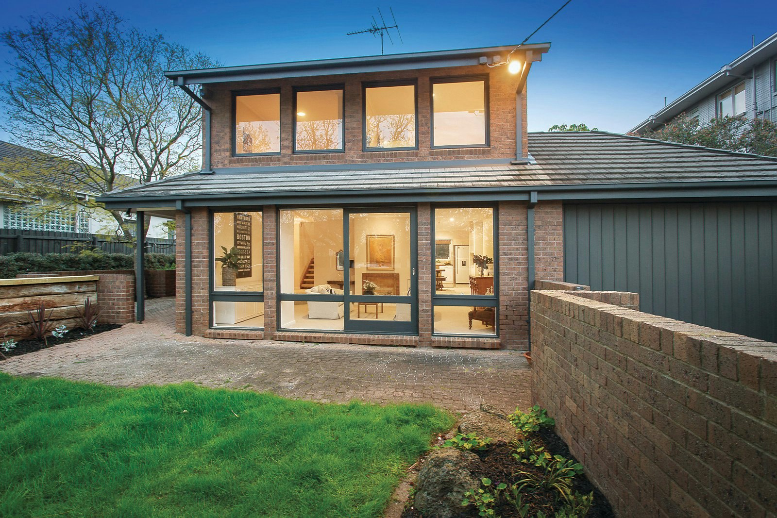 52a Leura Grove, Hawthorn East, VIC