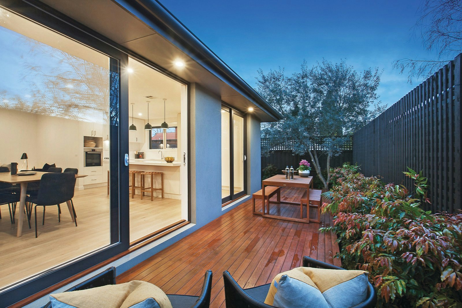 15 Devonshire Road, Malvern East, VIC