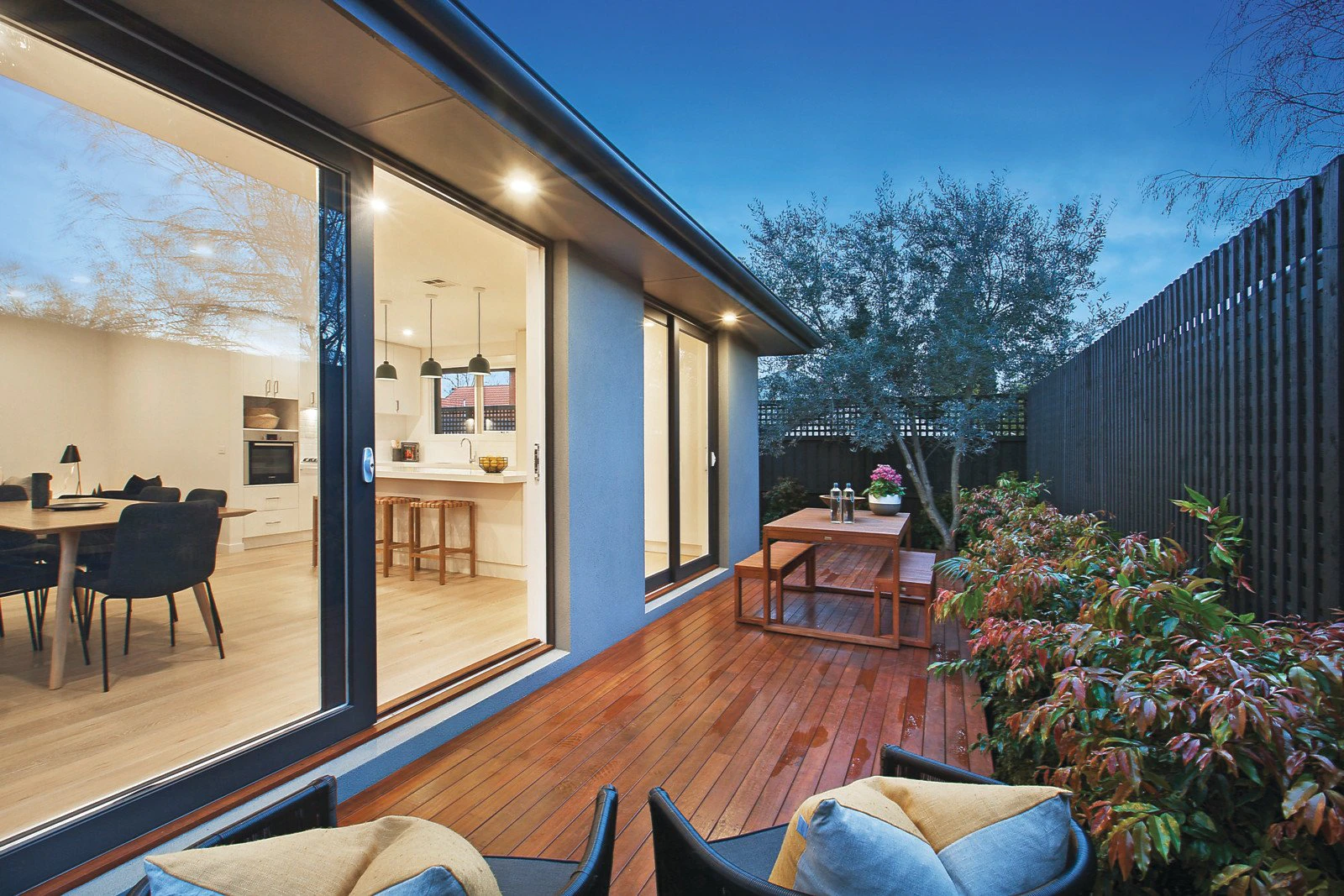 15 Devonshire Road, Malvern East, VIC