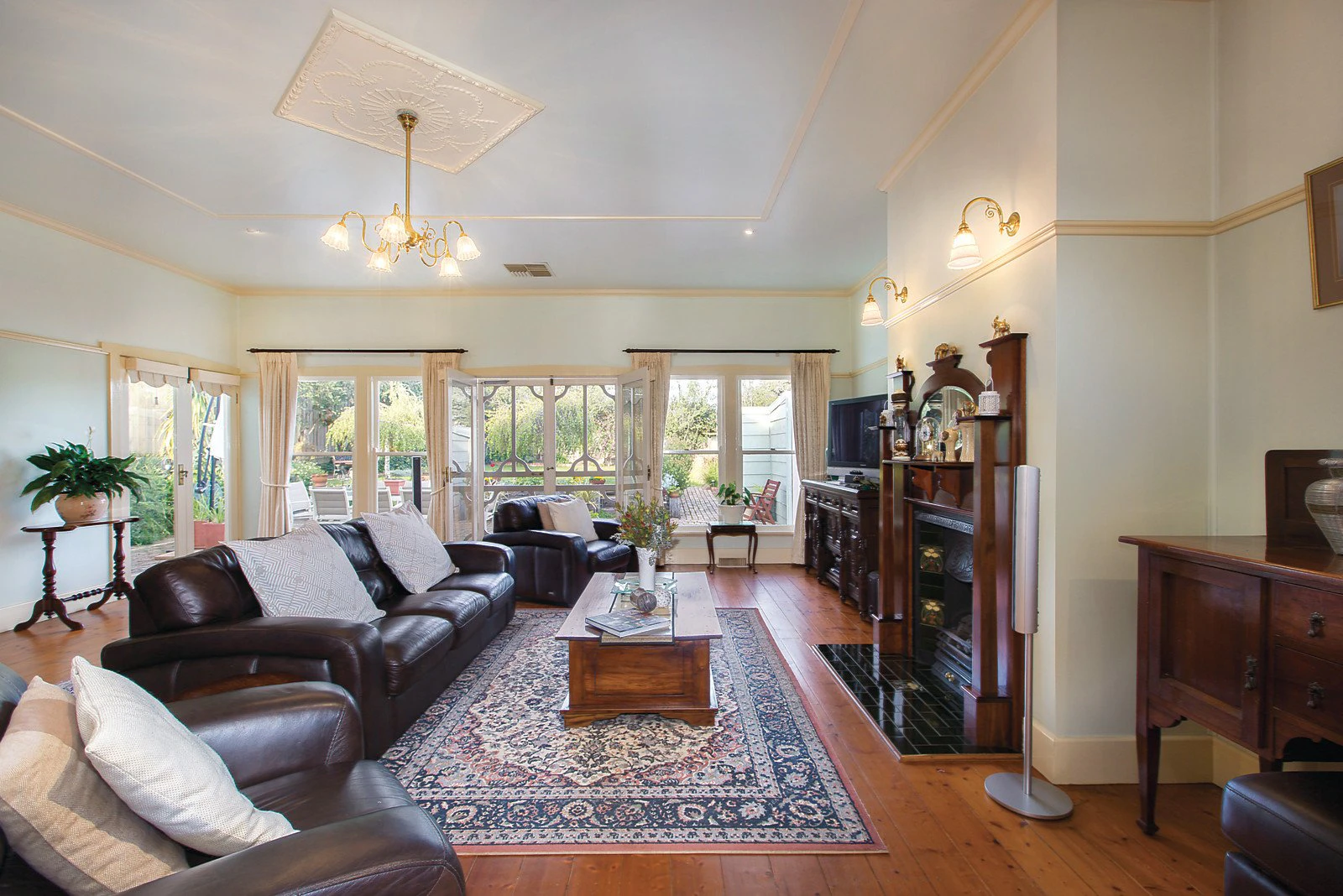 5 Staughton Road, Glen Iris, VIC