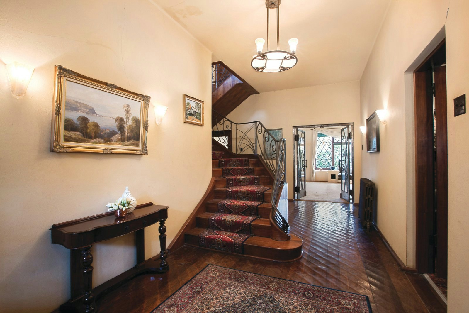 6-8 Redesdale Road, Ivanhoe, VIC