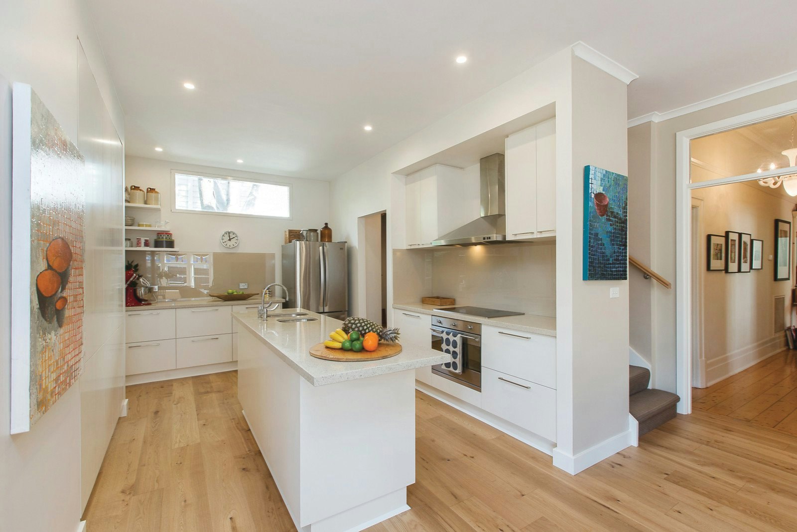 16 Margaret Street, Canterbury, VIC