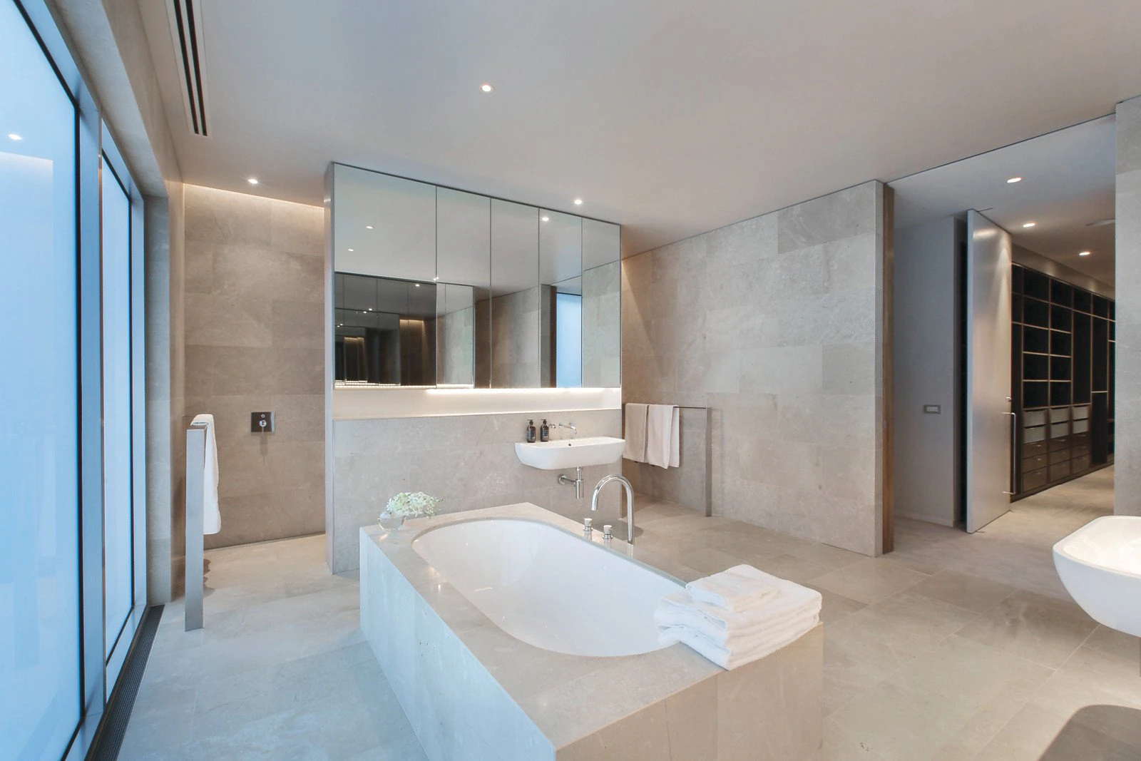 28 Marine Parade, St Kilda, VIC