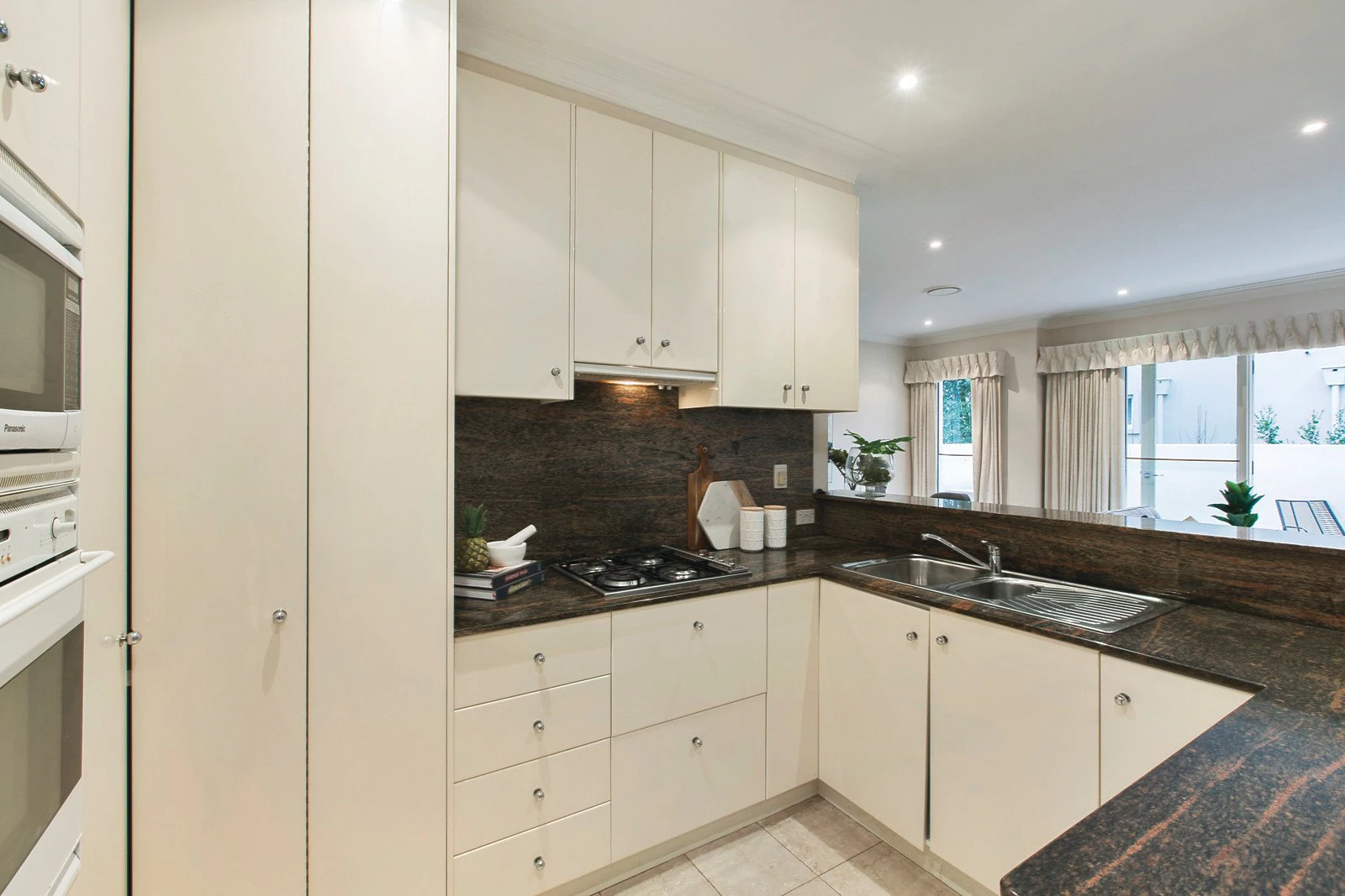 7/391 Toorak Road, South Yarra, VIC